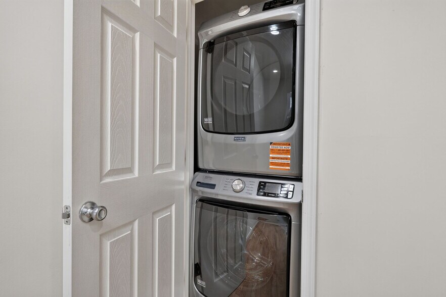 More Photos Of 1271-1275 Meigs Pl NE, Washington Apartments For Sale
