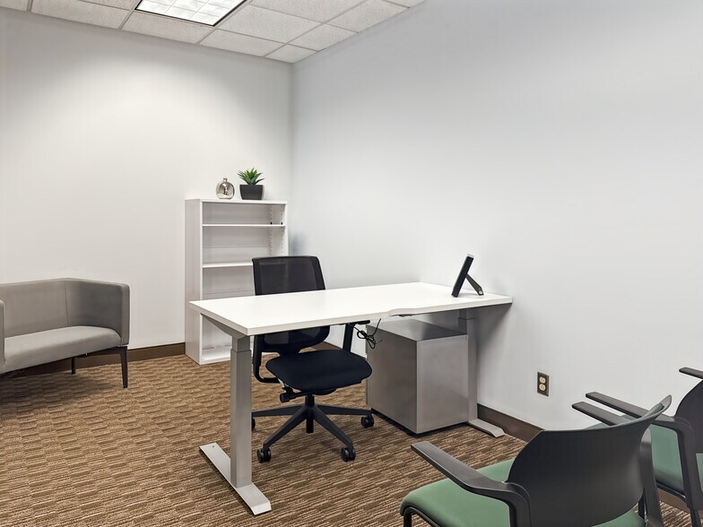 More Photos Of 511 Woodward Ave, Detroit Coworking Space