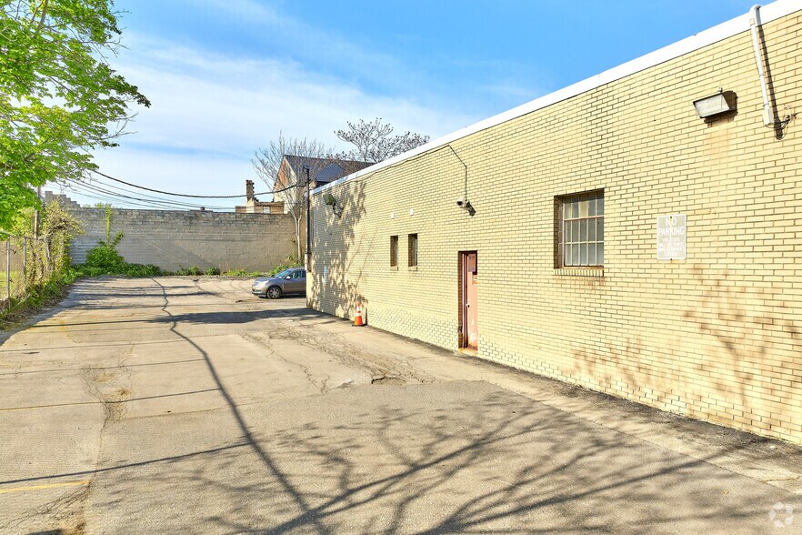More Photos Of 376 Lexington Ave, Rochester Post Office For Sale