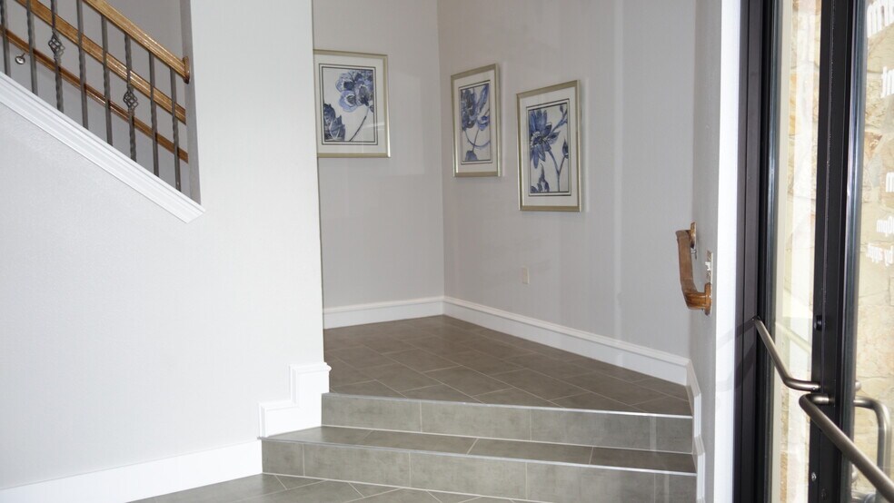 More Photos Of 2250 Pool Rd, Grapevine Office Residential For Sale