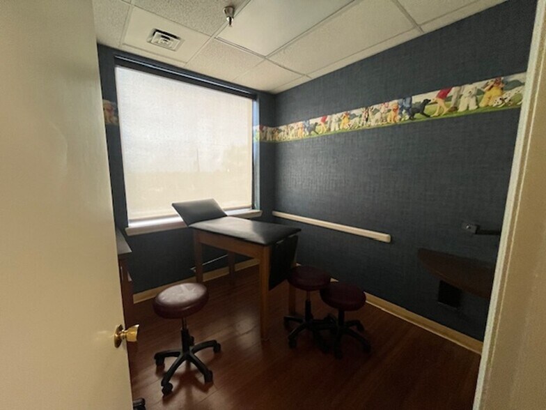 More Photos Of 603 Washington Rd, Pittsburgh Office For Lease