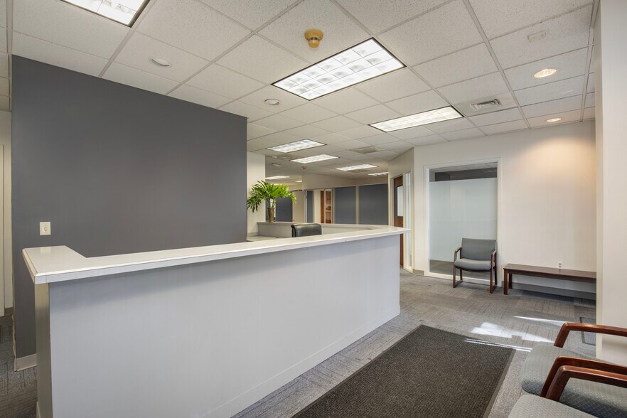 More Photos Of 4317 35th St, Orlando Warehouse For Sale