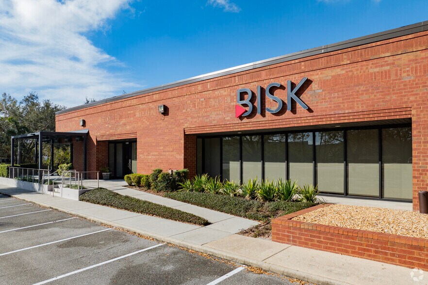 More Photos Of 9417 Princess Palm Ave, Tampa Office For Lease