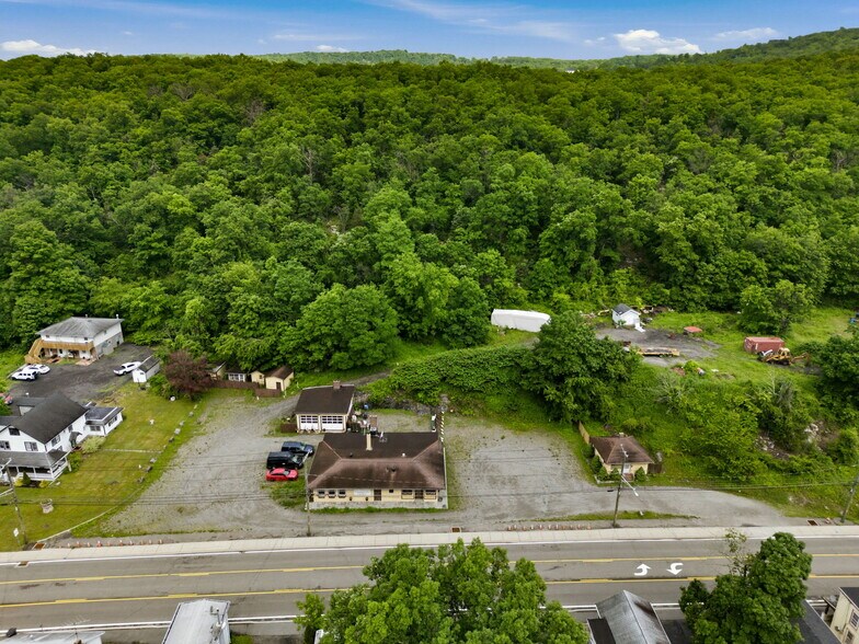 More Photos Of 243-249 Orange Tpke, Sloatsburg Restaurant For Sale