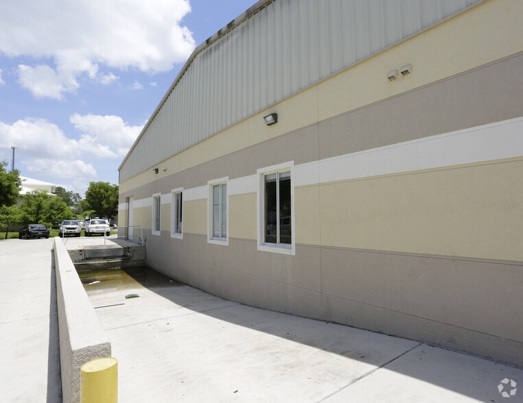 More Photos Of 28720 S Diesel Dr, Bonita Springs Warehouse For Lease