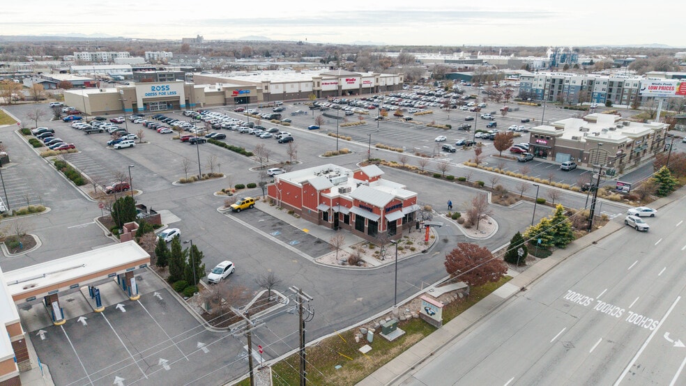 More Photos Of 141 W 12th St, Ogden Restaurant For Lease