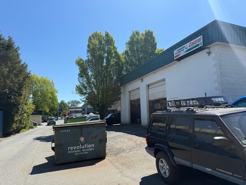 More Photos Of 22339 48 Av, Langley Auto Repair For Sale