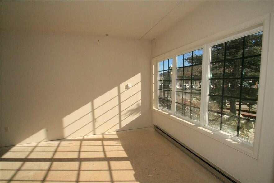 More Photos Of 101 E Main St, Frisco Flex For Lease