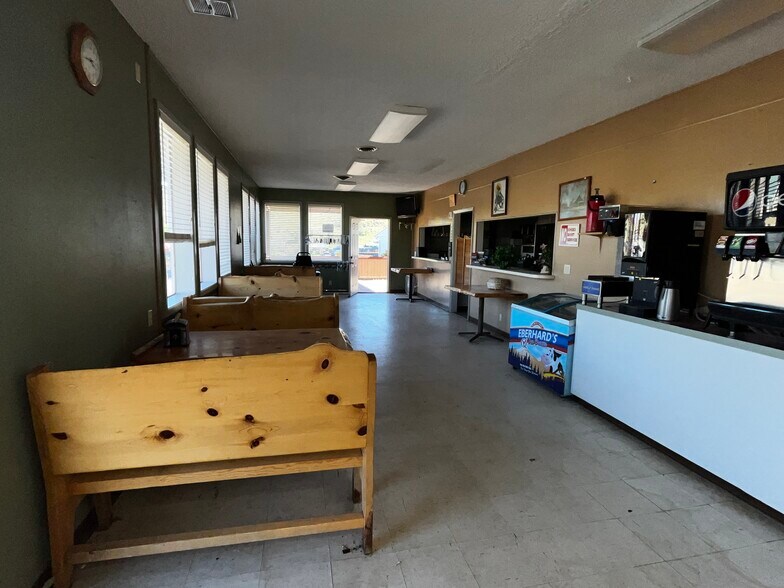 More Photos Of 99 3rd St, Maupin Restaurant For Sale