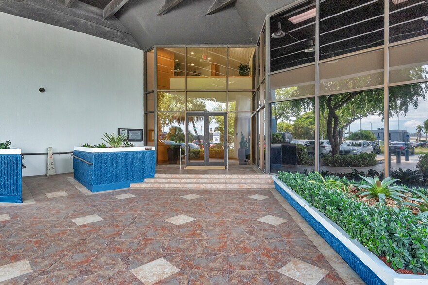 More Photos Of 7270 NW 12th St, Miami Office For Lease