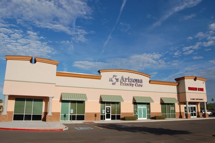 More Photos Of 736 N McQueen Rd, Gilbert Health Club For Lease