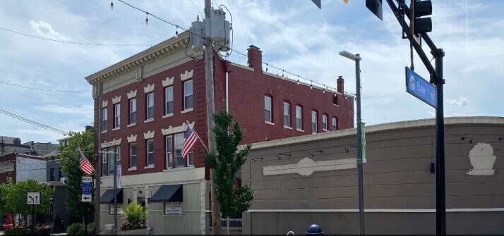 Primary Photo Of 35 Main St, Millburn Storefront For Lease