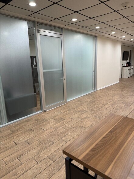More Photos Of 465 Belfield Ave, Staten Island Office For Lease