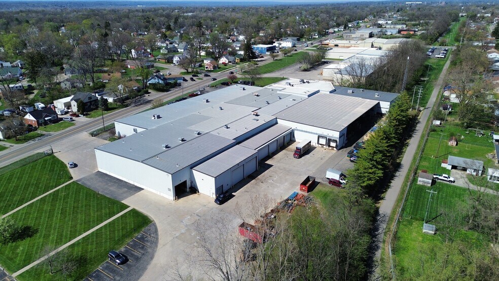 More Photos Of 2100 S Yellow Springs St, Springfield Warehouse For Sale