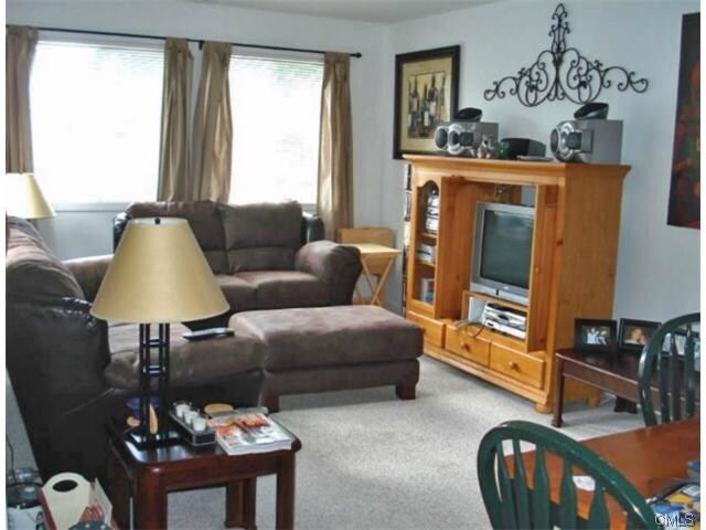 More Photos Of 543 Newfield Ave, Stamford Storefront Retail Residential For Sale