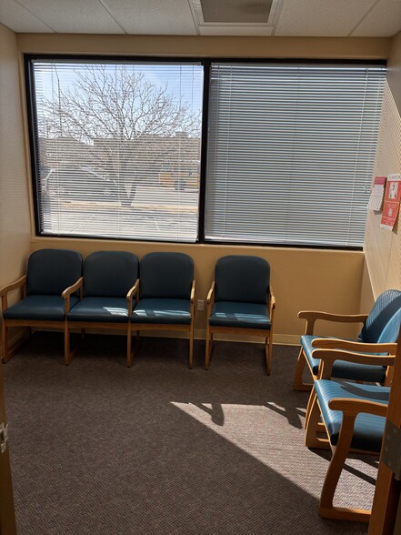 More Photos Of 2002 N Stockton Hill Rd, Kingman Medical For Lease