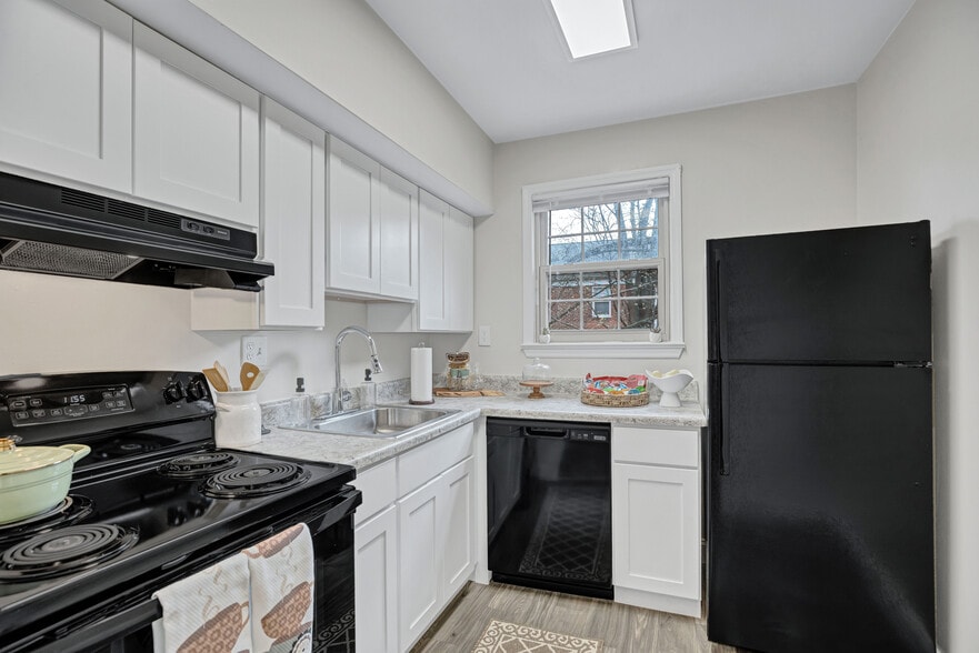 More Photos Of 1201 Benning Rd, Capitol Heights Apartments For Sale