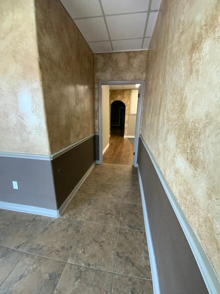 More Photos Of 1214 S 31st St, Temple Office For Lease