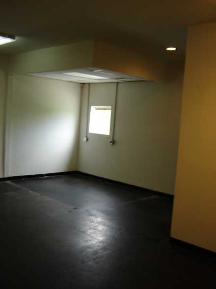 More Photos Of 235 W Line St, Calhoun Freestanding For Sale