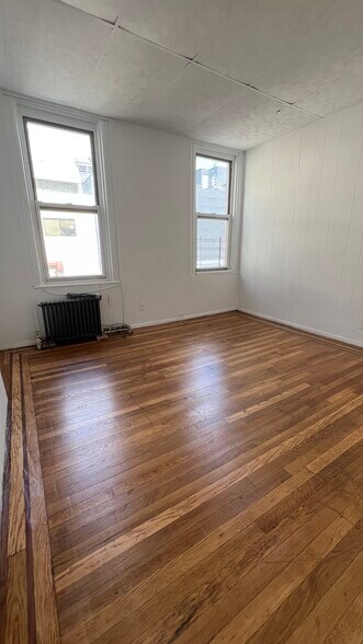 More Photos Of 36-15 33rd St, Astoria Storefront Retail Residential For Lease