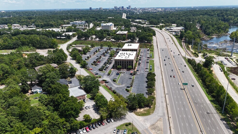 More Photos Of 305 Stoneridge Dr, Columbia Office For Sale