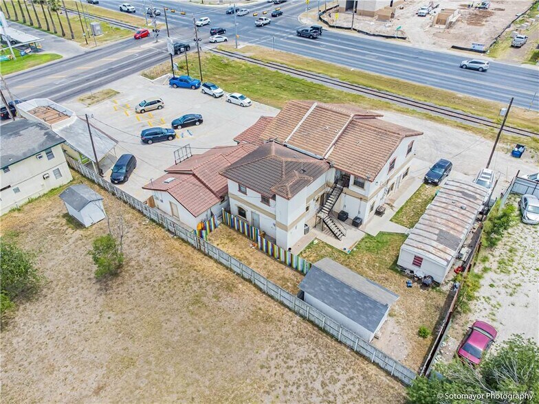 More Photos Of 101 N Alamo Rd, Alamo Daycare Center For Sale