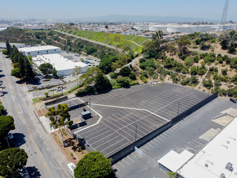 Primary Photo Of 18931 S Laurel Park Rd, Rancho Dominguez Land For Lease