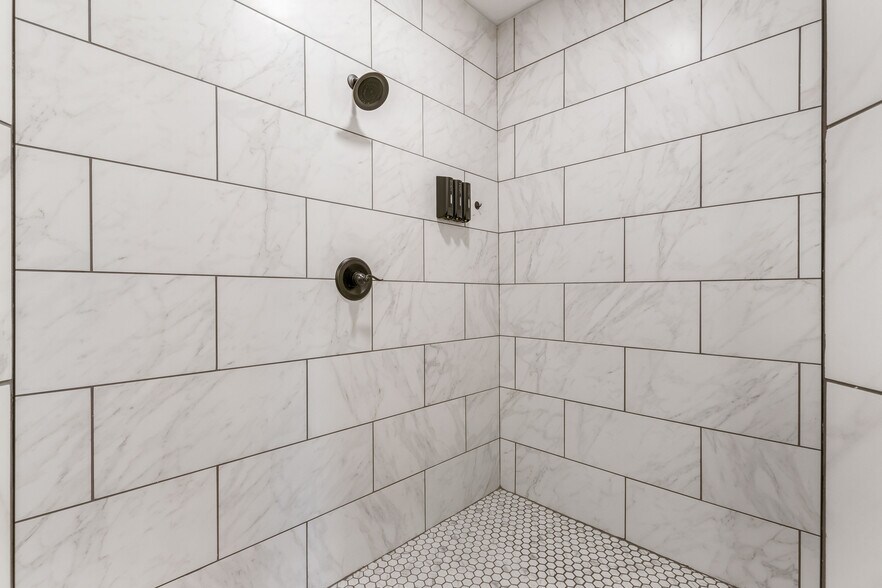 More Photos Of 1049 Oregon Rd, Lascassas Specialty For Sale