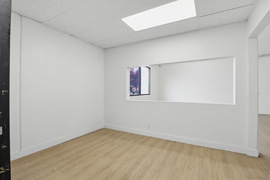 More Photos Of 2345 Via Segundo, San Ysidro Manufacturing For Sale