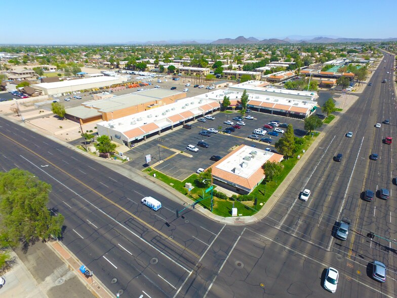 Primary Photo Of 3502 W Greenway Rd, Phoenix General Retail For Lease