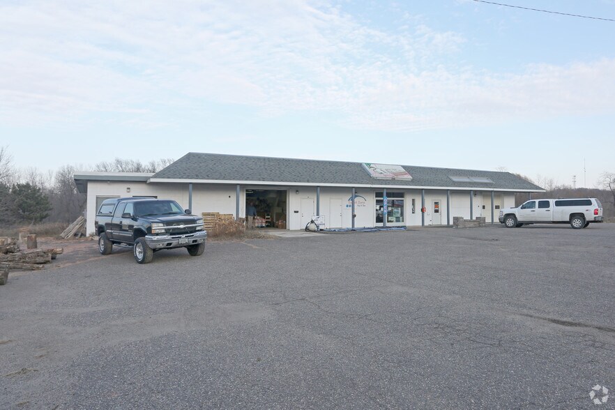Primary Photo Of 8170 Wi-65, River Falls Service For Sale