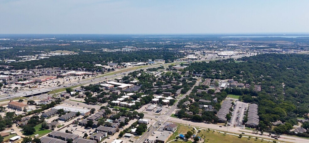 More Photos Of 638 Londonderry Ln, Denton Medical For Lease
