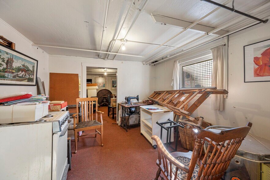 More Photos Of 2 Hugo St, San Francisco Apartments For Sale