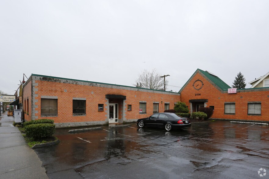 More Photos Of 2114 Main St, Vancouver Office For Lease
