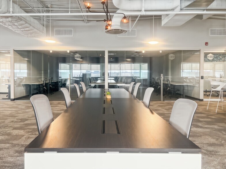 More Photos Of 100 Franklin Sq Dr, Somerset Coworking Space