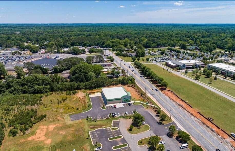 More Photos Of 1265 College Station Rd, Athens Convenience Store For Sale