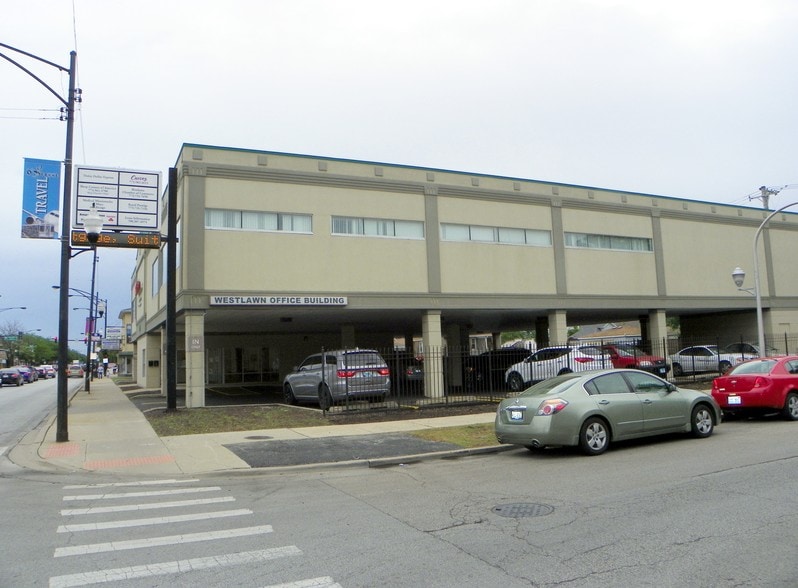 More Photos Of 4425 W 63rd St, Chicago Medical For Lease