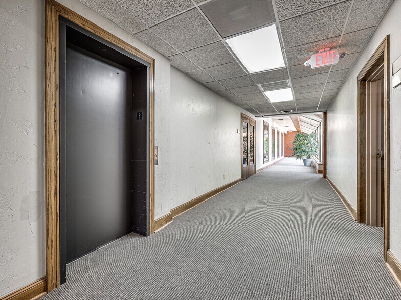 More Photos Of 4900 Richmond Sq, Oklahoma City Medical For Sale