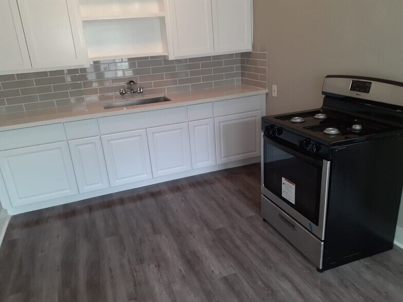 More Photos Of 3205 Illinois St, Baytown Apartments For Sale