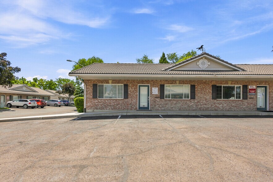 More Photos Of 1372 S 740 E, Orem Office For Lease