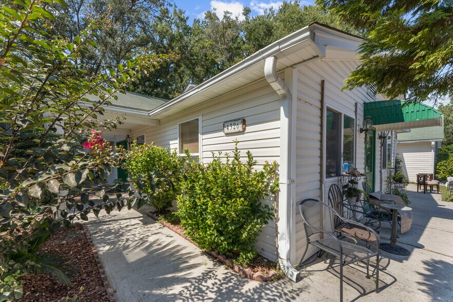 More Photos Of 4326 Leslie St, North Charleston Assisted Living For Sale