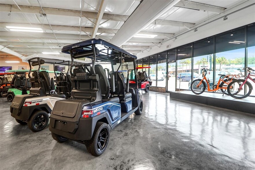 More Photos Of 2137 Savannah Hwy, Charleston Freestanding For Sale