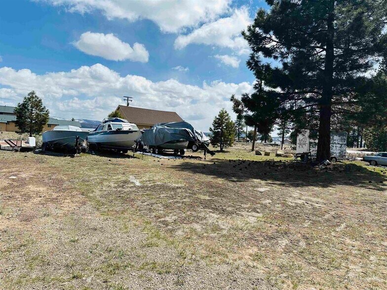 More Photos Of 687-845 Magnolia, Susanville Specialty For Sale