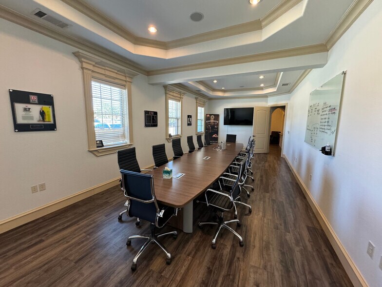 More Photos Of 2271 E Continental Blvd, Southlake Medical For Lease