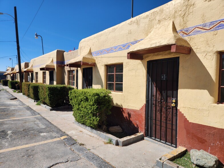 More Photos Of 5715 Central Ave NE, Albuquerque Hotel For Sale