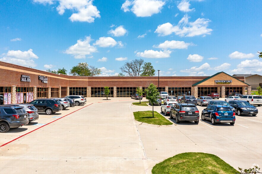 More Photos Of 2010 W White St, Anna Freestanding For Lease