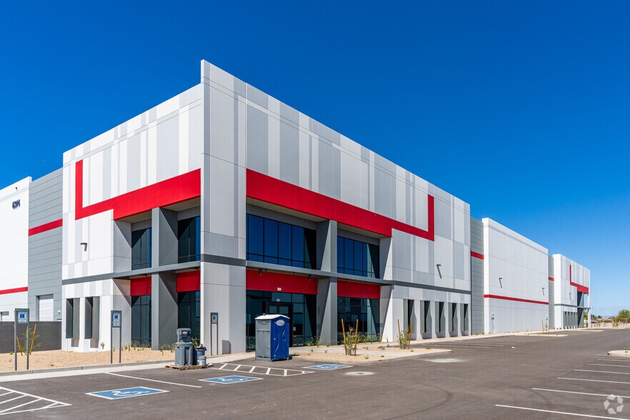 More Photos Of 6314 N Litchfield Rd, Litchfield Park Manufacturing For Sale