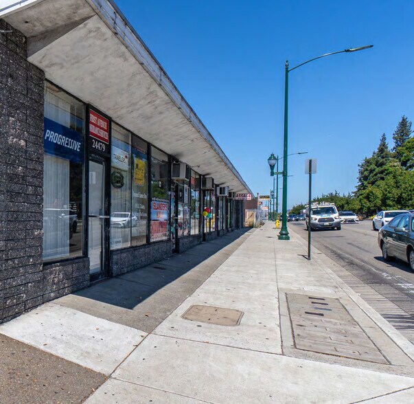 More Photos Of 24471 Mission Blvd, Hayward Freestanding For Sale
