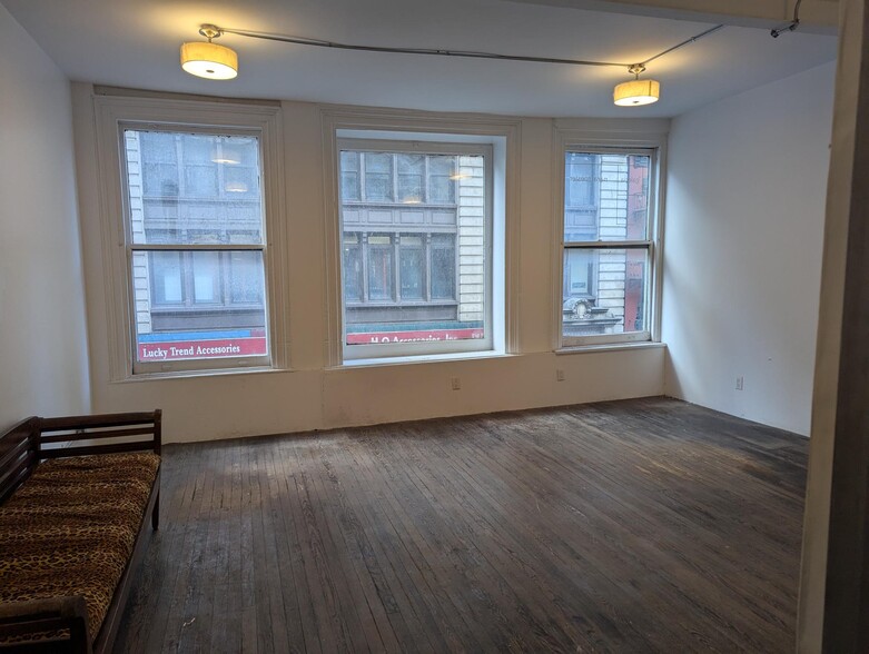 Primary Photo Of 47 W 28th St, New York Storefront Retail Office For Lease