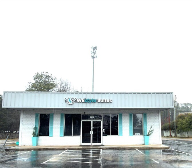 Primary Photo Of 5610 Old National Hwy, Atlanta Office For Sale
